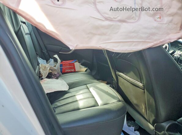 2G4GS5GX2G9188699 2016 BUICK REGAL Белый Вид задних сидений
