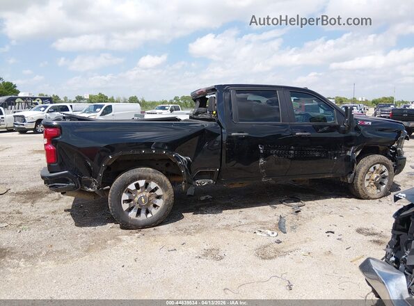 2GC1YMEY6R1114735 2024 CHEVROLET SILVERADO Black Widok wnętrza z tyłu