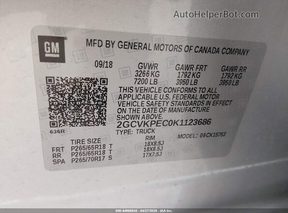 2GCVKPEC0K1123686 2019 CHEVROLET SILVERADO Silver ძრავის განყოფილების ხედი
