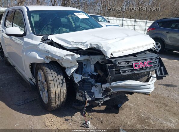 2GKALMEK3H6310860 2017 GMC TERRAIN White Front view
