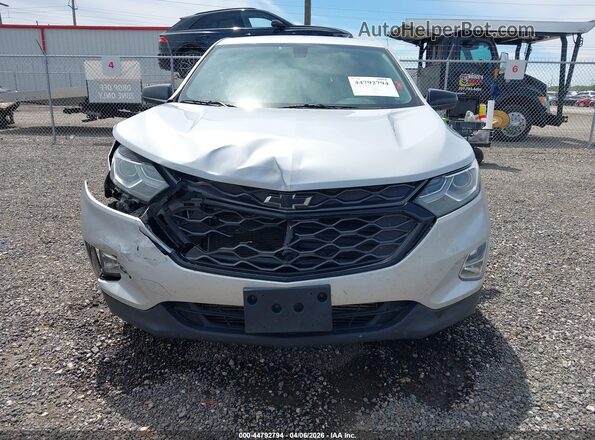 2GNAXKEX0J6348771 2018 CHEVROLET EQUINOX Silver წინა ხედი
