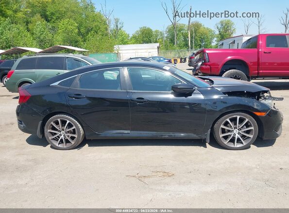 2HGFC2F52JH573819 2018 HONDA CIVIC Black 