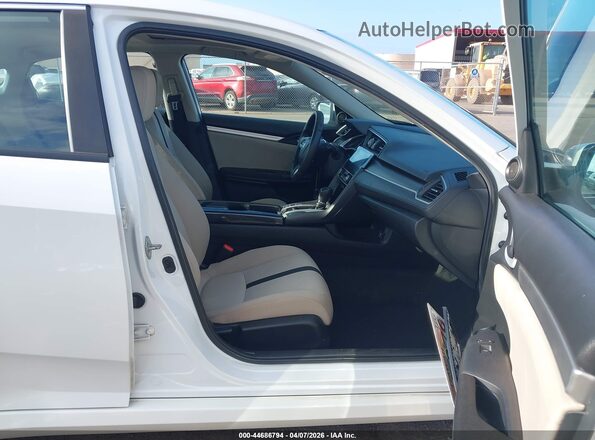 2HGFC2F77JH573347 2018 HONDA CIVIC White Вид салону спереду