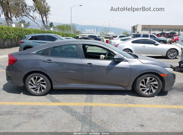 2HGFC2F79GH537751 2016 HONDA CIVIC Gray Widok wnętrza z tyłu