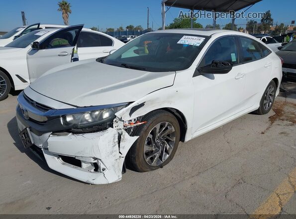 2HGFC2F79JH521332 2018 HONDA CIVIC White Przód lewy