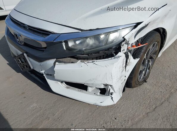 2HGFC2F79JH521332 2018 HONDA CIVIC White Widok z przodu