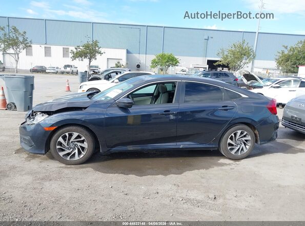 2HGFC2F7XJH590210 2018 HONDA CIVIC Gray 