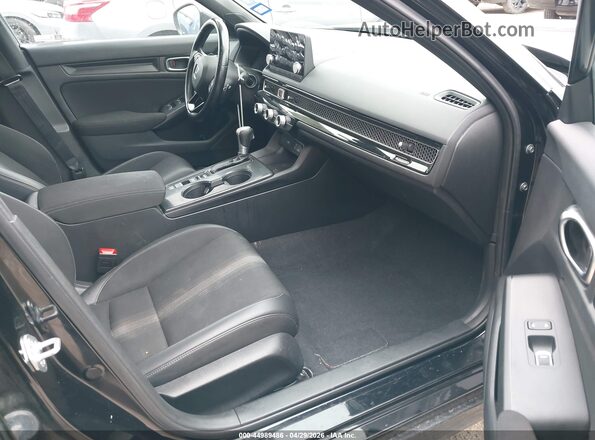 2HGFE2F56NH515762 2022 HONDA CIVIC Черный Вид салона спереди