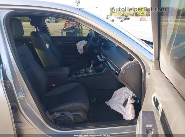 2HGFE4F87SH353576 2025 HONDA CIVIC Silver Front interior view