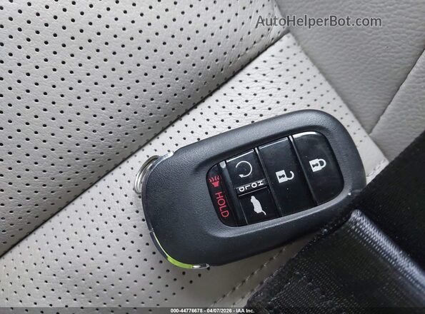 2HKRS6H96PH806994 2023 HONDA CR-V White Dashboard view
