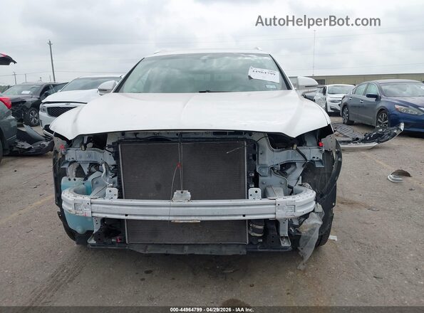2LMPJ6K97KBL58949 2019 LINCOLN NAUTILUS White უკანა სალონის ხედი