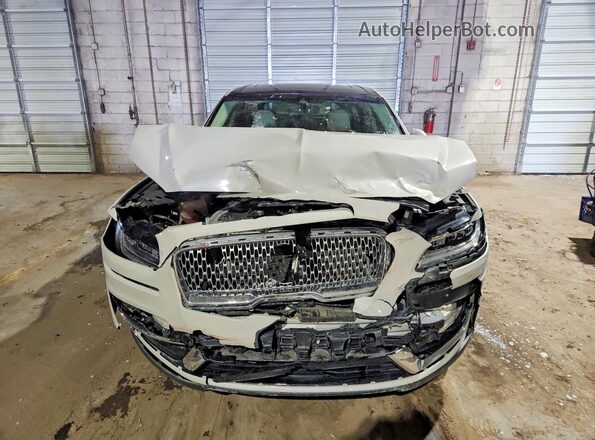 2LMPJ8K90KBL10091 2019 LINCOLN NAUTILUS Белый 