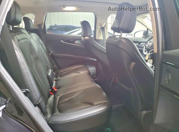 2LMPJ8K9XPBL01681 2023 LINCOLN NAUTILUS Black Rear seats view