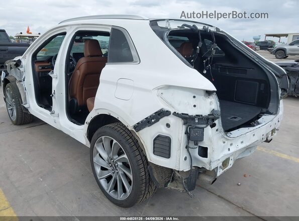 2LMPJ8KP0NBL26844 2022 LINCOLN NAUTILUS White 