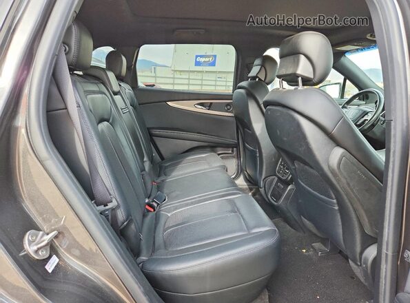 2LMPJ8L93KBL28695 2019 LINCOLN NAUTILUS Gray 
