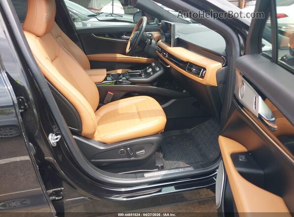 2LMPJ9JP8PBL14421 2023 LINCOLN NAUTILUS Black Вид салону спереду