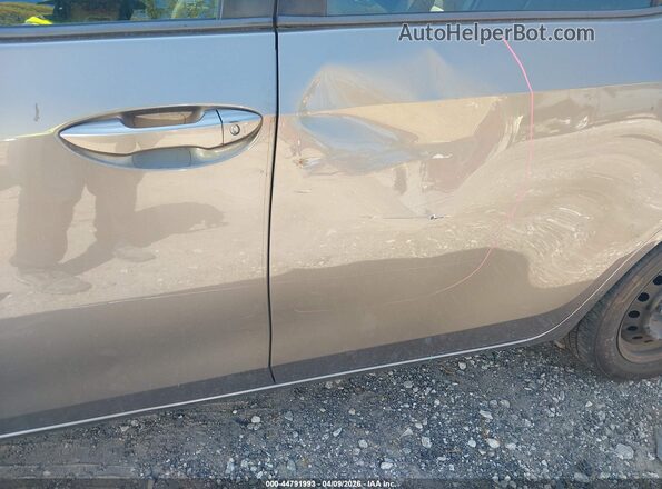 2T1BURHE1JC098545 2018 TOYOTA LL Gold 