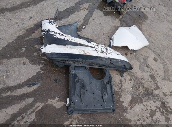 2T1BURHE4JC973620 2018 TOYOTA LL Белый 
