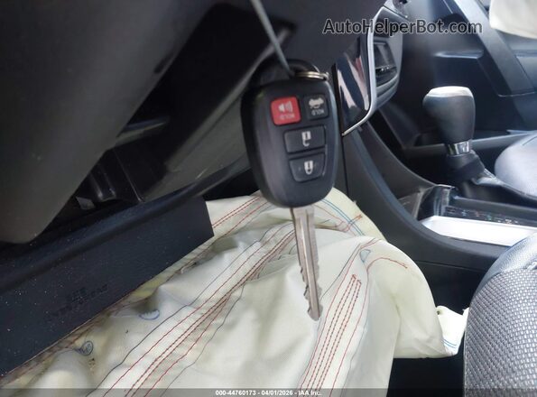 2T1BURHE4KC207954 2019 TOYOTA LL Silver 