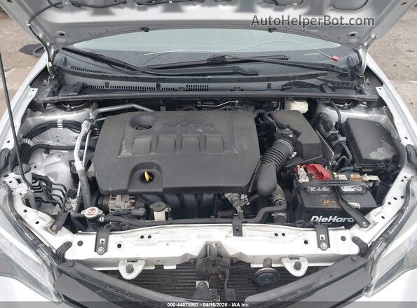 2T1BURHE8JC983602 2018 TOYOTA LL Серебряный Вид сзади