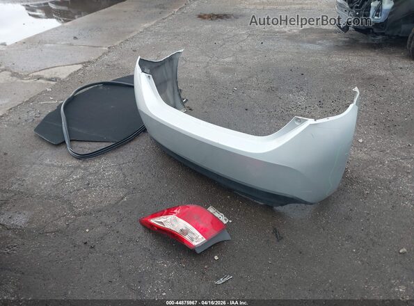 2T1BURHE8JC983602 2018 TOYOTA LL Серебряный Вид щитка приборов
