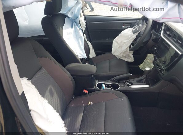 2T1BURHE8JC984698 2018 TOYOTA LL Black 