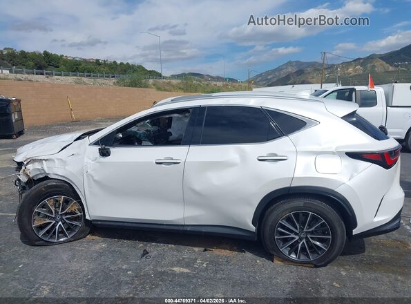 2T2AGCEZ0RC047133 2024 LEXUS NX 350 White 360 interior view