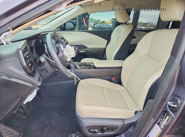 2T2BAMBA2PC007045 2023 LEXUS RX Черный Вид салона спереди