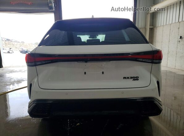2T2BAMCA5TC130802 2026 LEXUS RX White Widok z tyłu