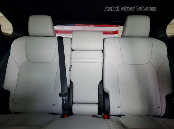 2T2BAMCA5TC130802 2026 LEXUS RX White Widok tylnych siedzeń