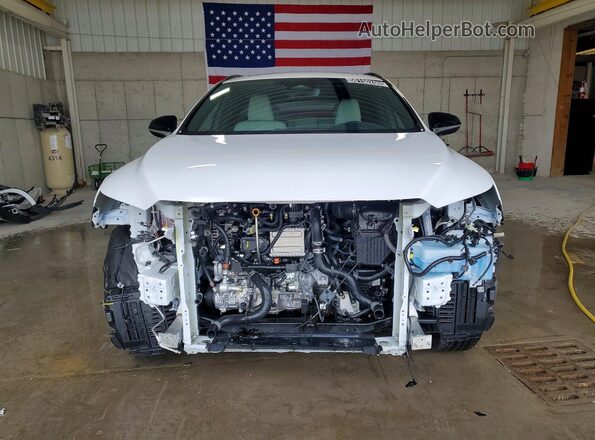 2T2BAMCA5TC130802 2026 LEXUS RX White Widok z przodu