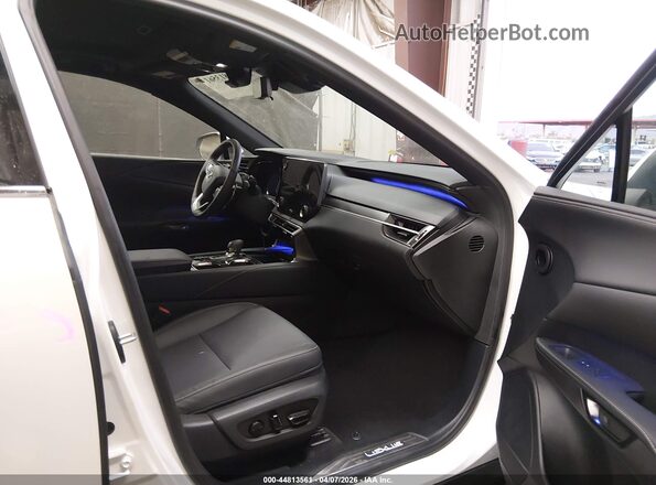 2T2BBMCA4SC094659 2025 LEXUS RX 350H White Vista interior delantera