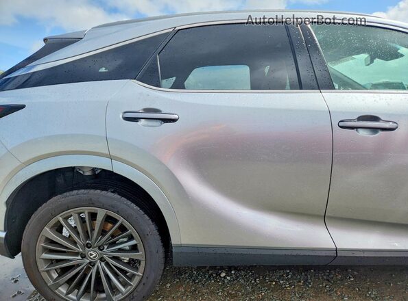 2T2BBMCA6SC079936 2025 LEXUS RX Silver Սալոնի հետևի տեսք