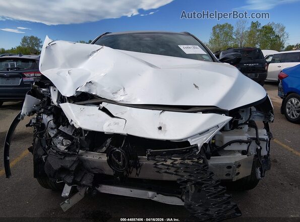 2T2BCMEA0RC015718 2024 LEXUS RX 500H White Vista interior trasera