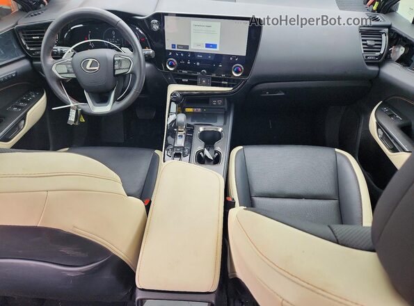 2T2GGCEZ2PC023908 2023 LEXUS NX Черный Вид панели приборов