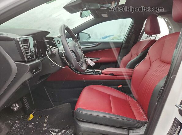2T2GGCEZ2RC035611 2024 LEXUS NX White Вид салону спереду