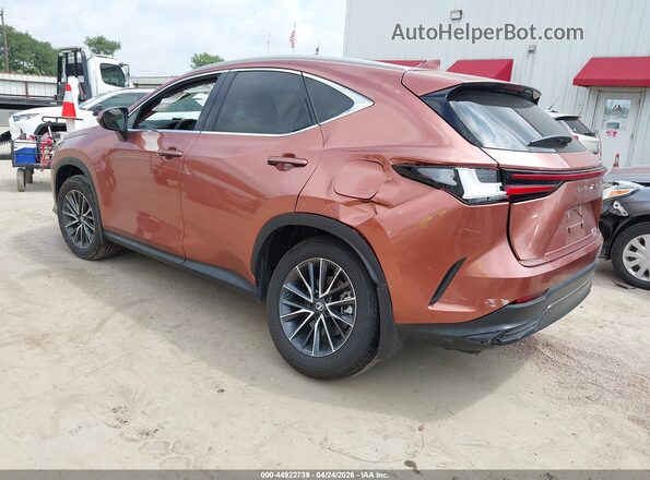 2T2GGCEZ6TC108079 2026 LEXUS NX 350 Champagne Trasero izquierdo