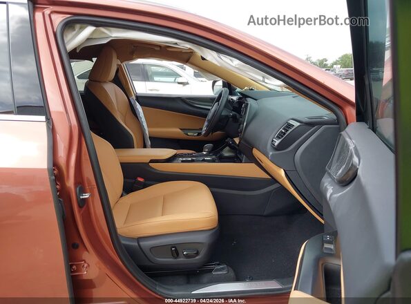 2T2GGCEZ6TC108079 2026 LEXUS NX 350 Champagne Vista interior delantera