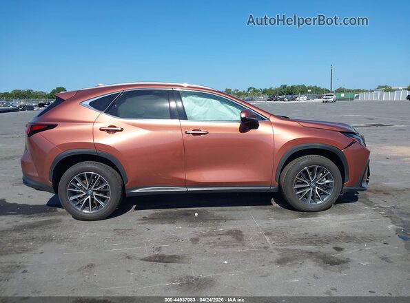2T2GGCEZ8TC095707 2026 LEXUS NX 350 Brown Vista interior trasera