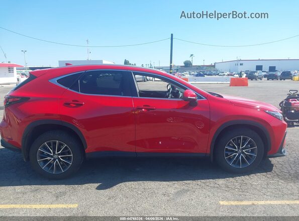 2T2GKCEZ3SC056357 2025 LEXUS NX 350H Red უკანა სალონის ხედი