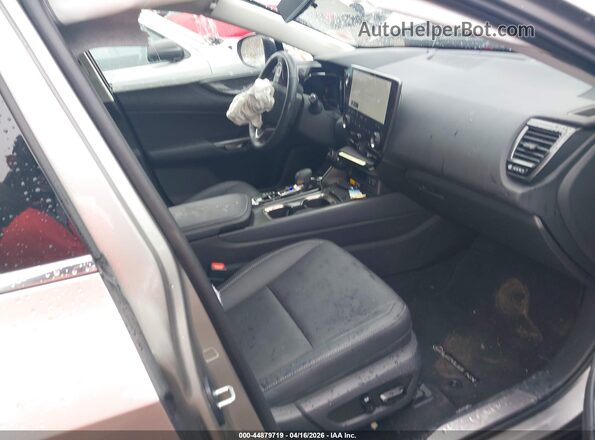 2T2GKCEZ4TC062041 2026 LEXUS NX 350H Tan Widok wnętrza z przodu