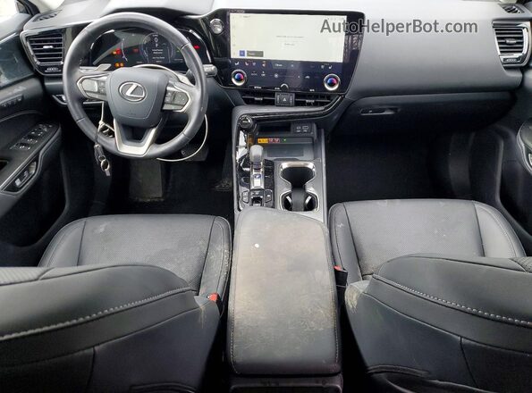 2T2GKCEZ7RC022321 2024 LEXUS NX Gray Dashboard view