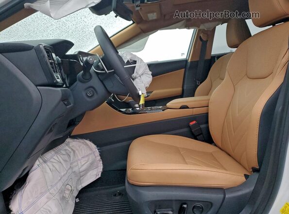 2T2HGCEZ5SC091990 2025 LEXUS NX White Vista interior delantera