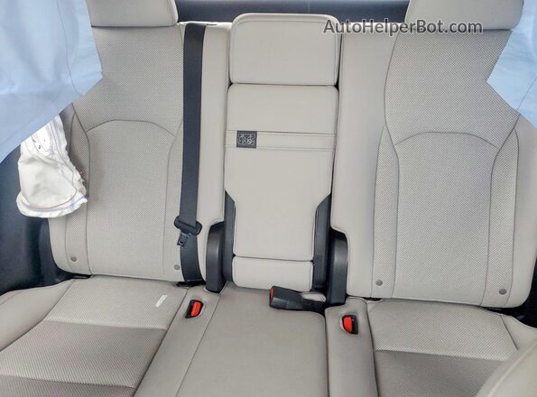 2T2HZMDA7MC294426 2021 LEXUS RX Silver Вид задніх сидінь