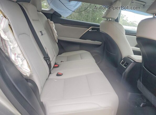 2T2HZMDA7MC294426 2021 LEXUS RX Silver Вид задньої частини салону