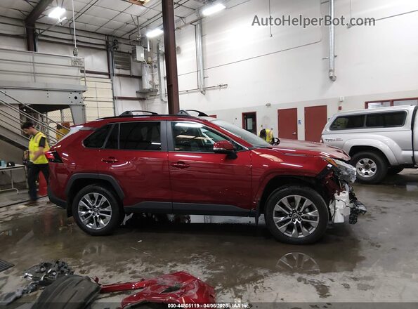 2T3A1RFV4SW550650 2025 TOYOTA LE Red Widok wnętrza 360 stopni