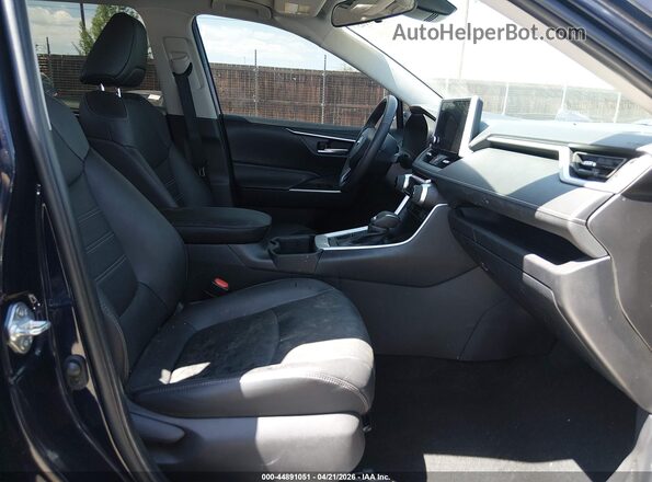2T3A1RFV7RW481690 2024 TOYOTA LE Dark Blue Front interior view