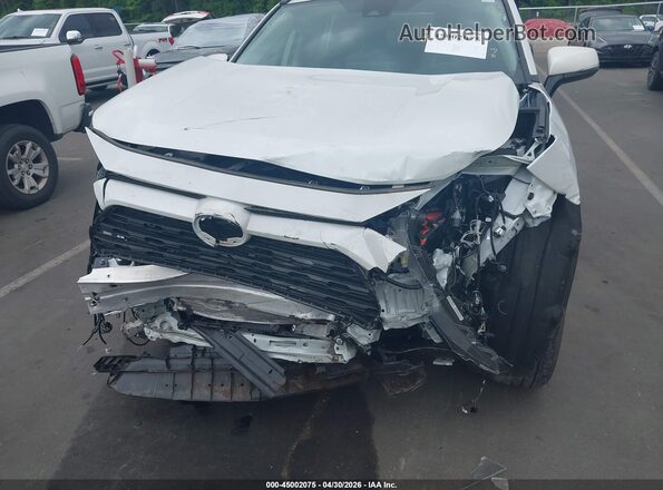 2T3C1RFV1SW370552 2025 TOYOTA LE White Vista frontal