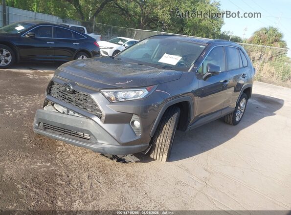 2T3C1RFV2MW147682 2021 TOYOTA LE Gray 