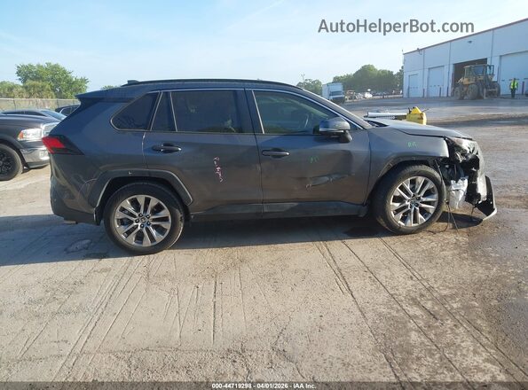 2T3C1RFV2MW147682 2021 TOYOTA LE Gray 